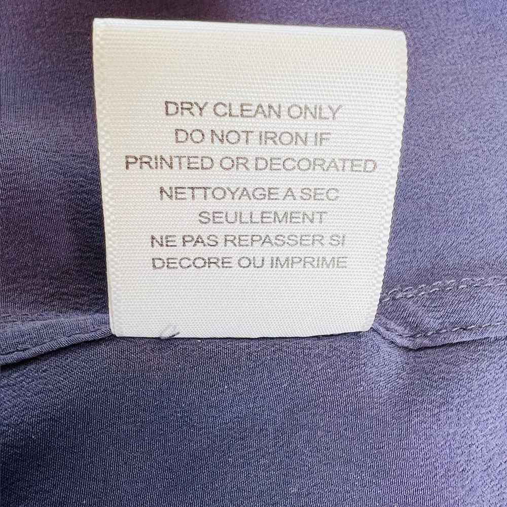 Equipment Femme Dark Plum Collared Silk Blouse Size Medium - Picture 5 of 5